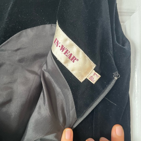 Vintage velvet minidress. - Picture 6 of 11